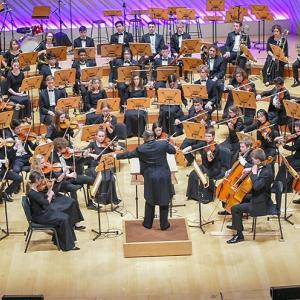 Dr. Leslie B. Dunner conducts the Arts Academy Orchestra in Miami